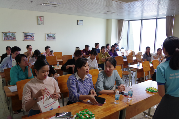 📸 Chương trình Họp Giáo viên – Trung tâm Ngoại ngữ, Trường Đại học Nha Trang