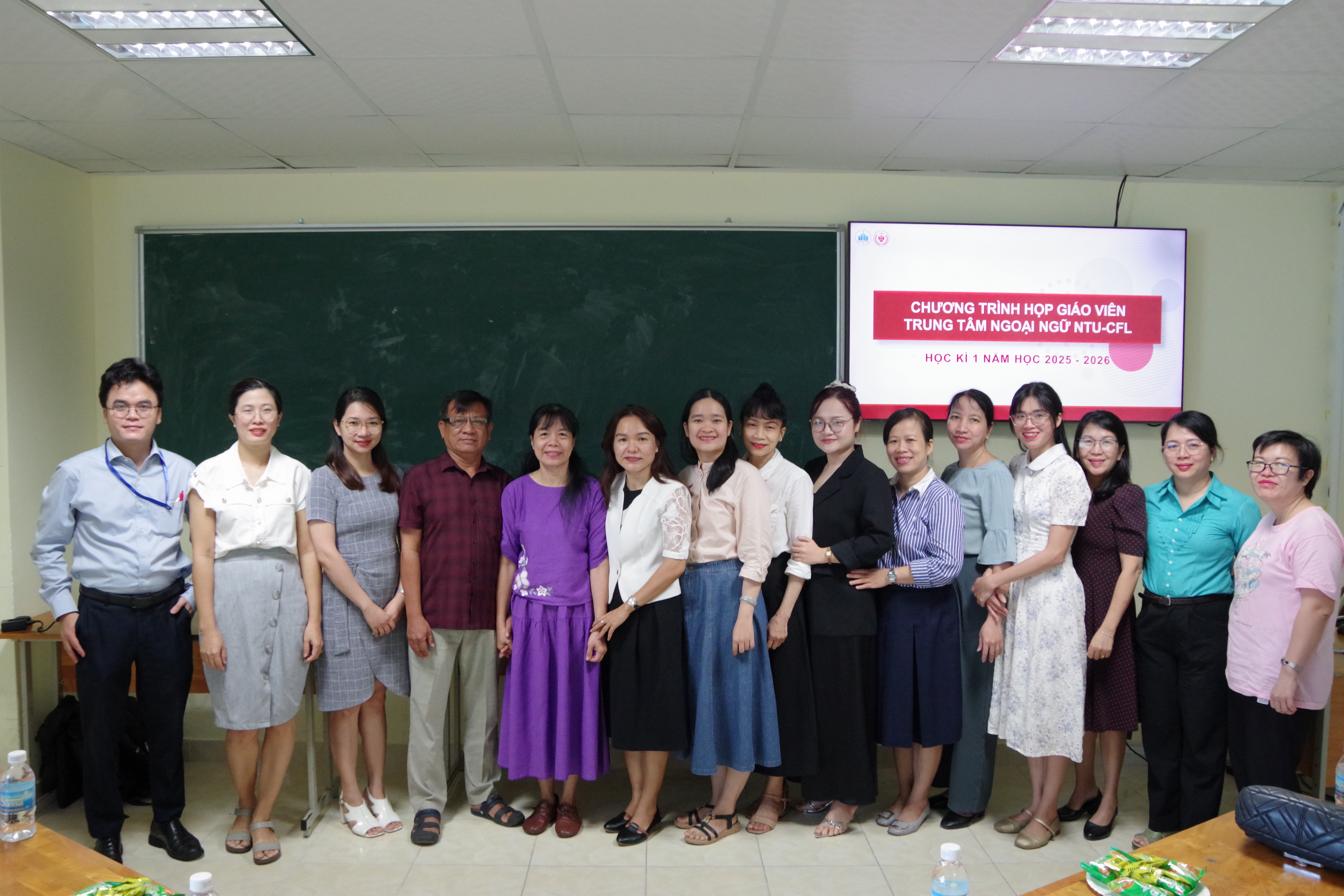 📸 Chương trình Họp Giáo viên – Trung tâm Ngoại ngữ, Trường Đại học Nha Trang